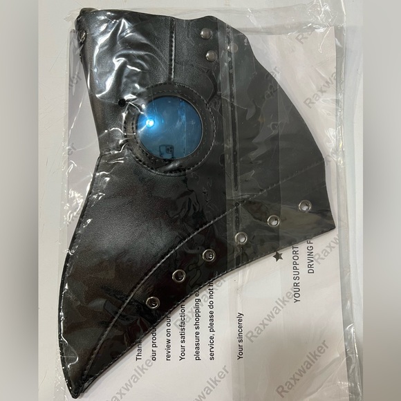 NWT Plague Doctor mask - Picture 1 of 3